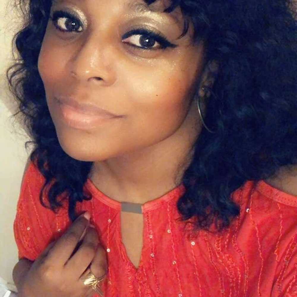 Meet your Posher, Msmischelle